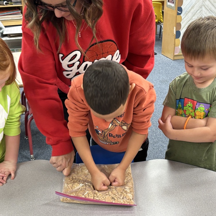 Ms. Deckers PM PreK making and eating pumpkin pie in a cup.