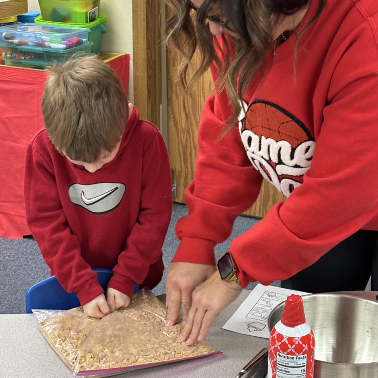 Ms. Deckers PM PreK making and eating pumpkin pie in a cup.