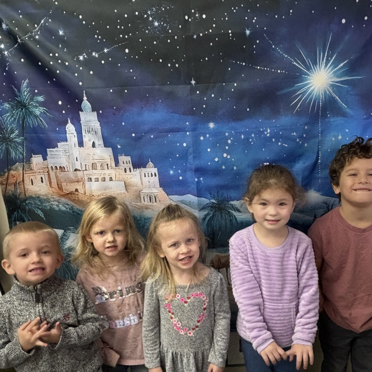Day, one of Christmas around the world in Miss Decker’s a.m. pre-K class. We went to Greece and to Mexico.