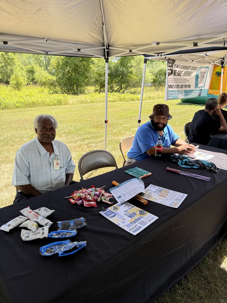 Pop up event at Ridgecrest Apartments to support Flint Community Schools