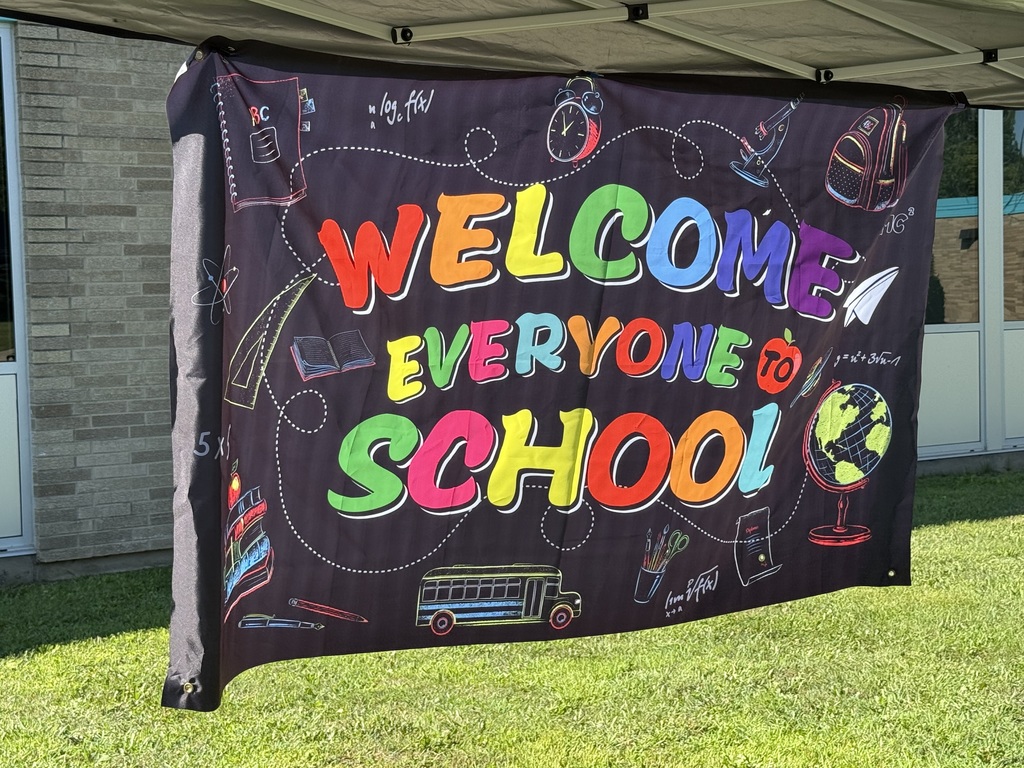 Holmes STEM Middle School Academy had a great start to Orientation today, welcoming our scholars, families, and staff ahead of the new school year!