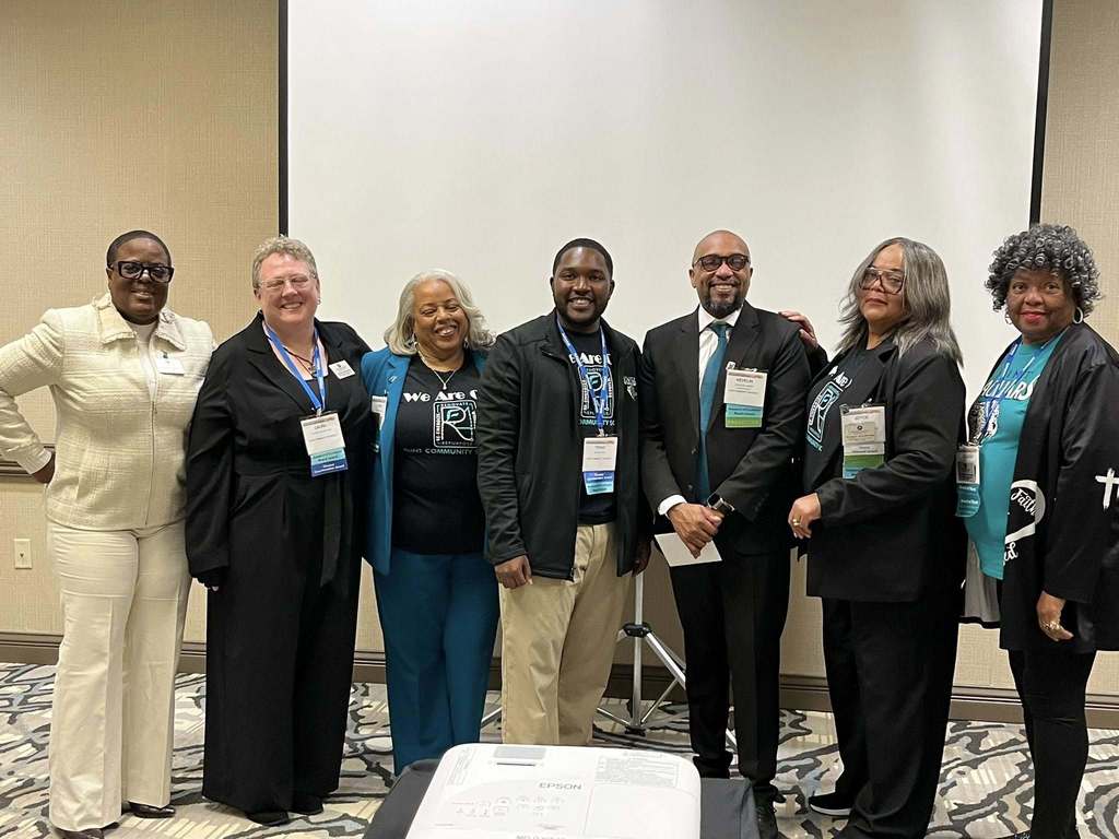 This past weekend, Superintendent Kevelin Jones, Board President Dr. Joyce Ellis McNeal, the FCS Board of Education, and Dr. JaNel Jamerson of the FLINT Center for Educational Excellence presented at the Michigan Association of School Boards Fall Conference in Traverse City.