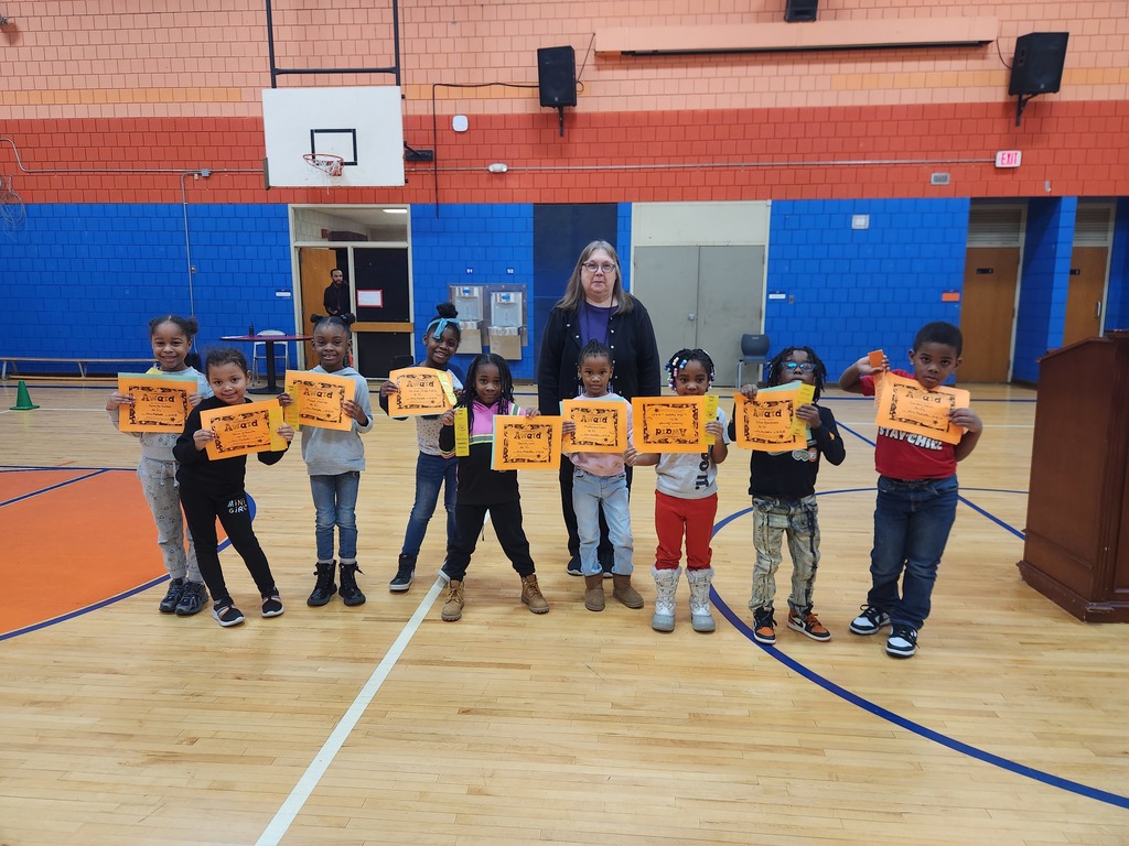 Celebrating Our Scholars at Doyle-Ryder Education Center! On Friday, December 12, we proudly recognized our K–6th grade scholars for their 1st Marking Period achievement! Congratulations to our students who earned: Honor Roll, Good Citizenship, Perfect Attendance 