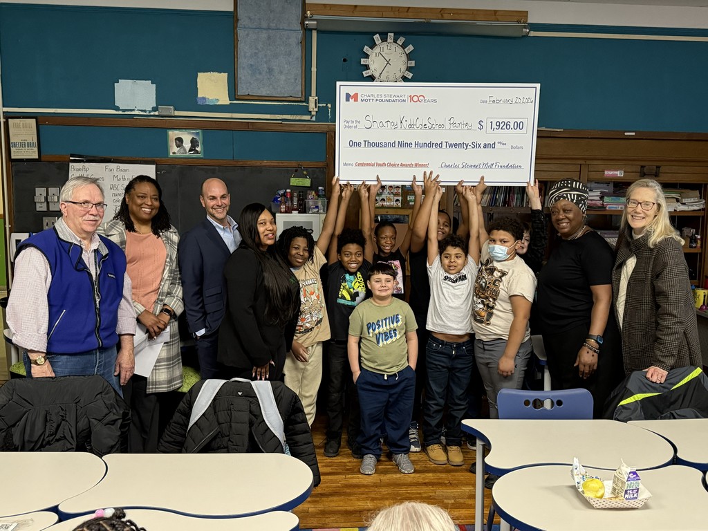 Congratulations to the amazing programs at Durant-Tuuri-Mott Elementary School, Southwestern Classical Academy, and Holmes STEM Middle School Academy for receiving recognition through the Mott Foundation Youth Choice Awards! 