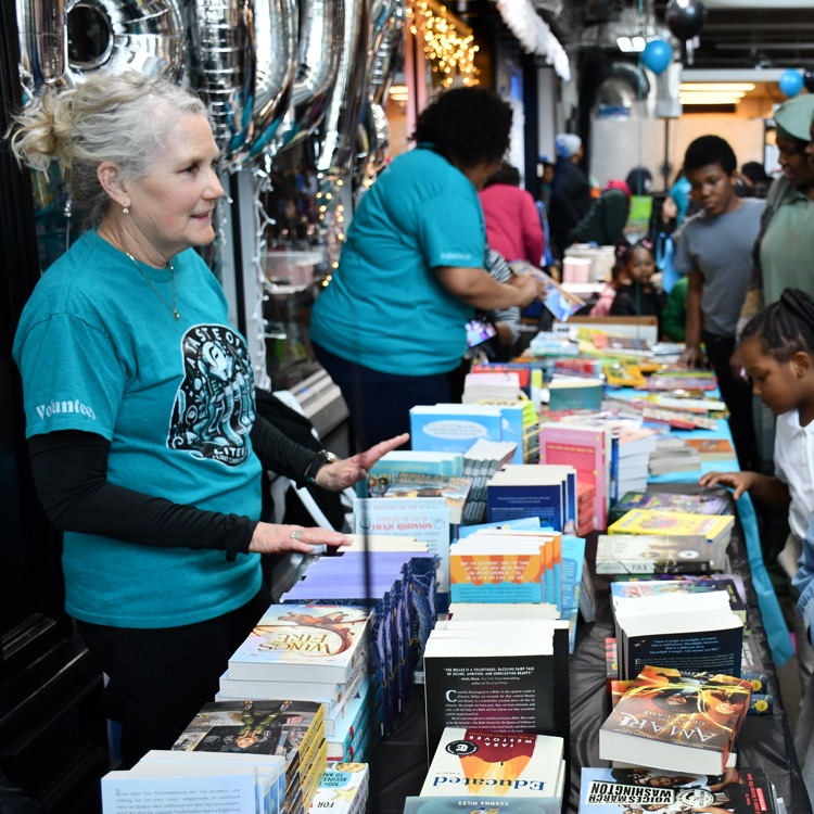 A Taste of Literacy: The Magic of Literacy is underway at the Flint Farmers’ Market until 7:00 PM!