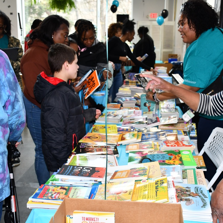 A Taste of Literacy: The Magic of Literacy is underway at the Flint Farmers’ Market until 7:00 PM!