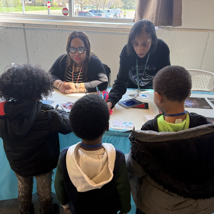 Flint community Schools Kindergarten Round Up at the Flint Farmers’ Market