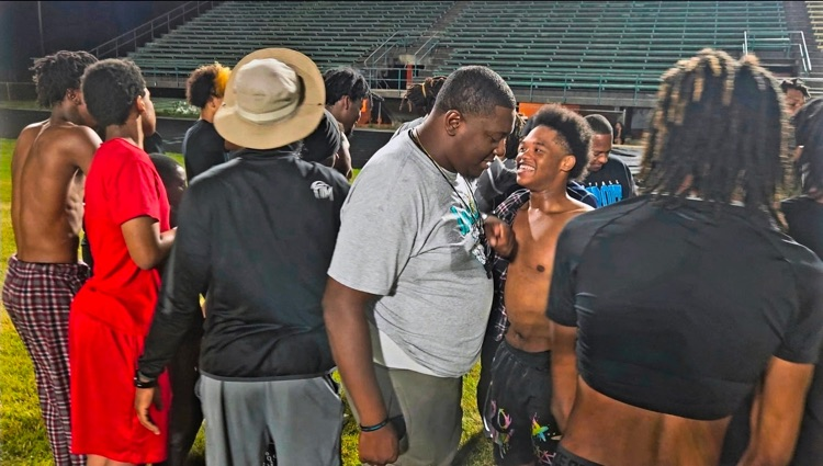 Flint Jaguars Football Team Midnight Madness