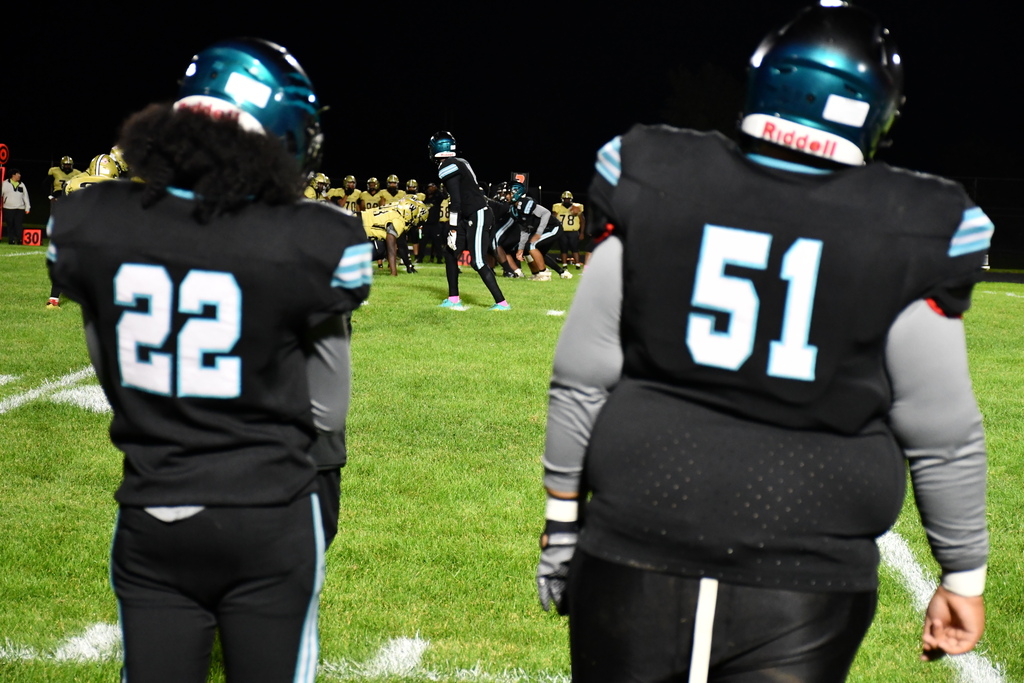 Friday night was a memorable Homecoming for our Flint Jaguars! While the scoreboard didn’t fall in our favor, our Jags took the field and played hard, showing determination, heart and pride throughout the game.  At halftime, we celebrated our 2026 Homecoming King and Queen being announced! 