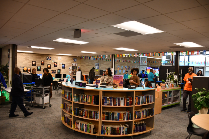 Holmes STEM Middle School Academy Celebrates Grand Opening of New Media Center