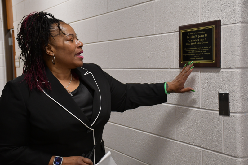 Holmes STEM Middle School Academy Celebrates Grand Opening of New Media Center