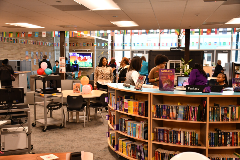 Holmes STEM Middle School Academy Celebrates Grand Opening of New Media Center