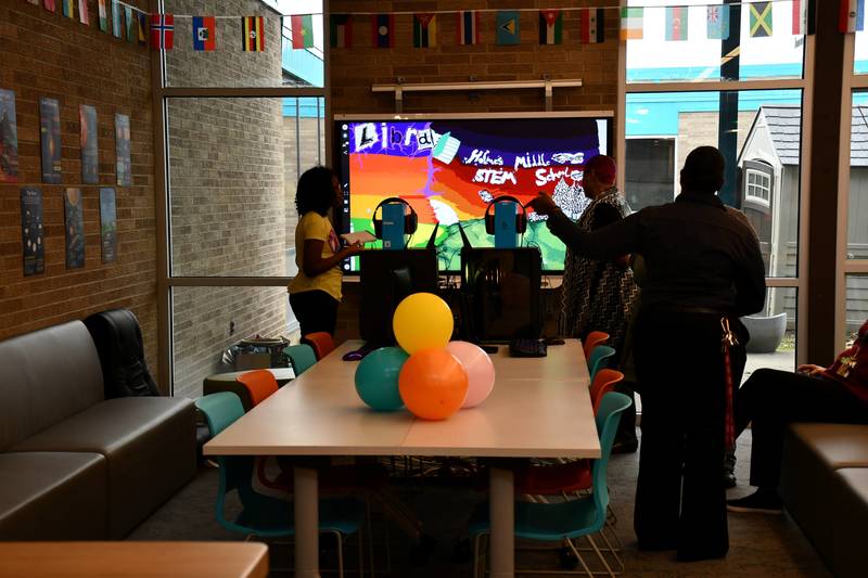 Holmes STEM Middle School Academy Celebrates Grand Opening of New Media Center