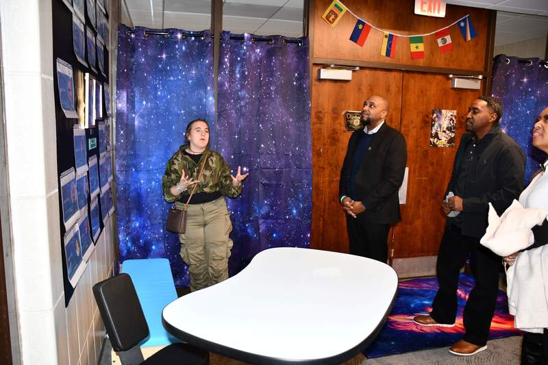 Holmes STEM Middle School Academy Celebrates Grand Opening of New Media Center