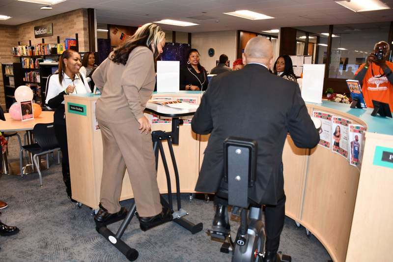 Holmes STEM Middle School Academy Celebrates Grand Opening of New Media Center