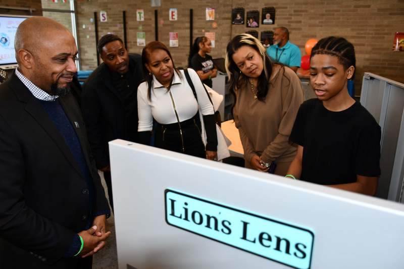 Holmes STEM Middle School Academy Celebrates Grand Opening of New Media Center
