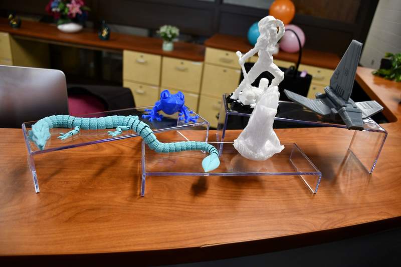 Holmes STEM Middle School Academy Celebrates Grand Opening of New Media Center