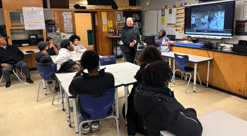Mayor Sheldon Neely with Ms. Cambell's Civics class.