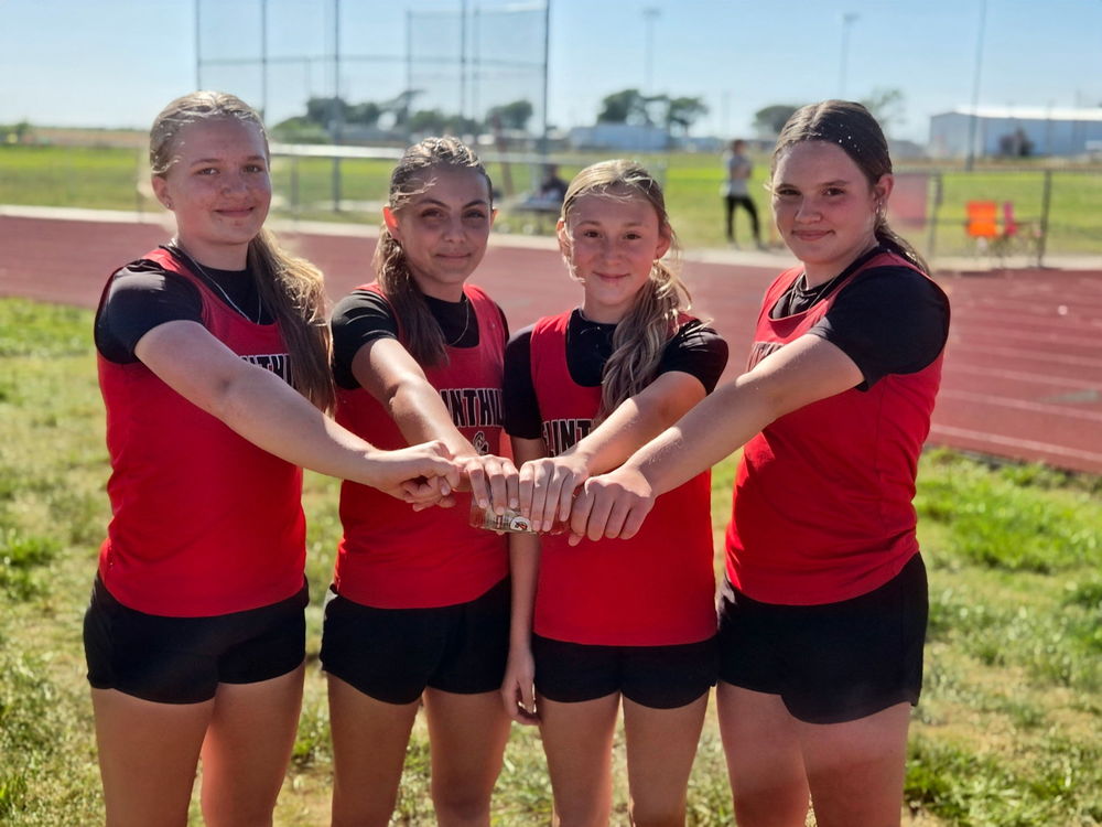 8th Grade MS Girls Track Team