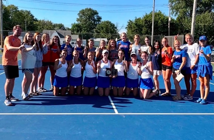 Girls Tennis