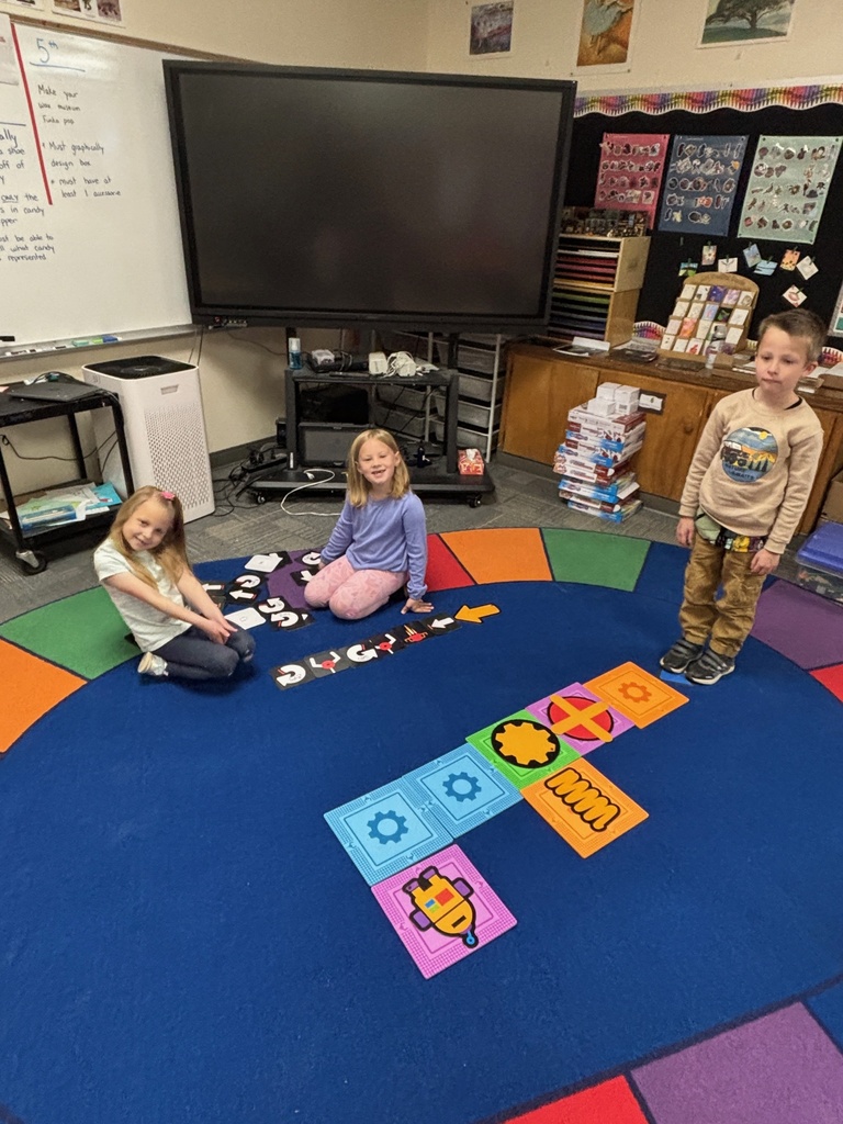 Kinesthetic coding with kindergarteners! 