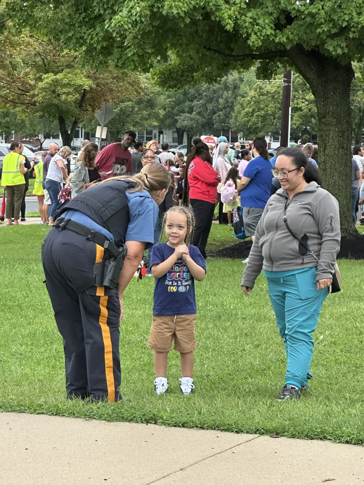 SRO talking to student