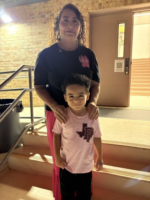 ECC PINK OUT