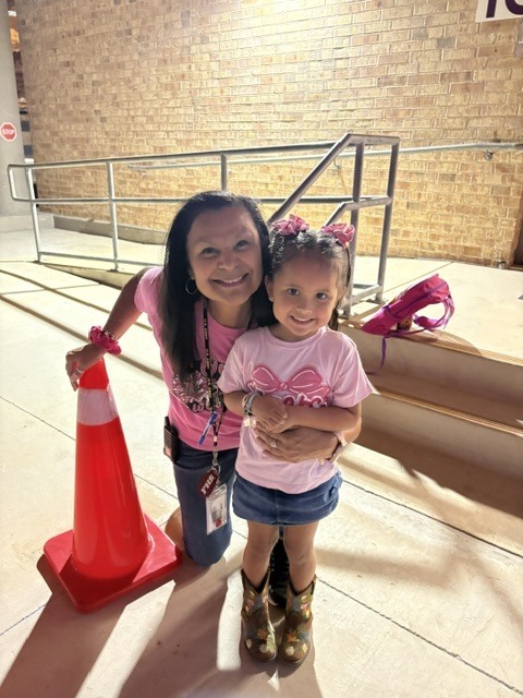 ECC PINK OUT