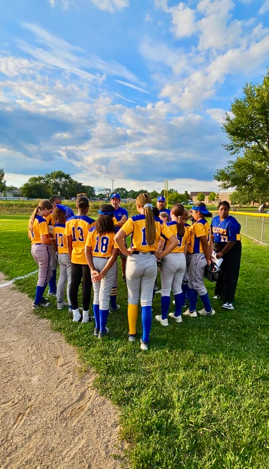 girls softball