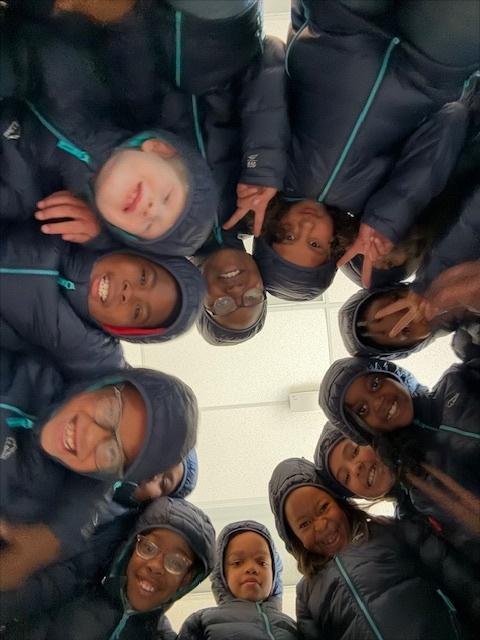 Serena Hills students in a circle