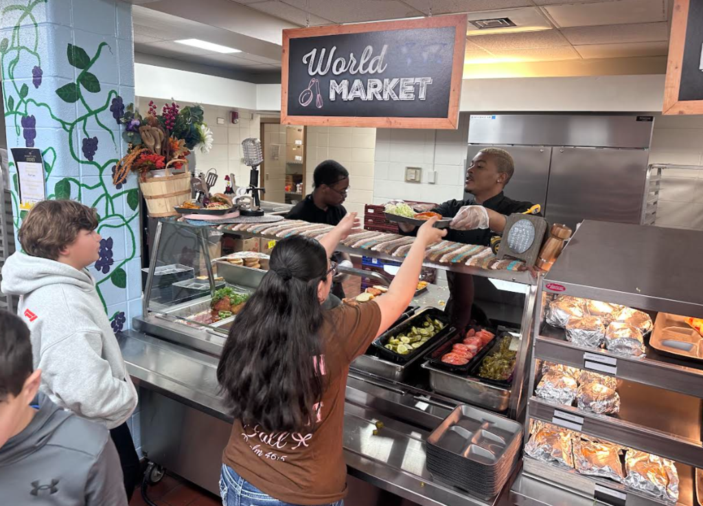 students getting lunch 