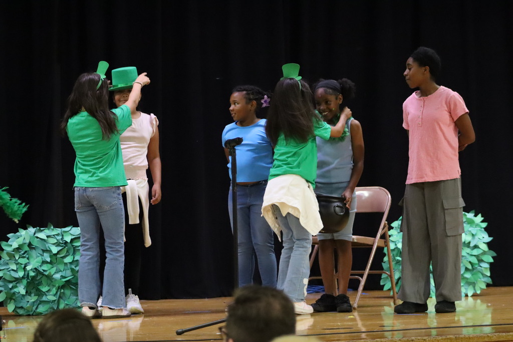 kids in the play