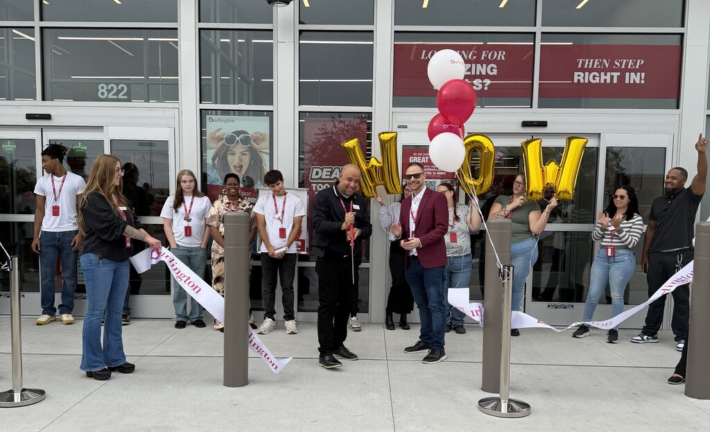 Burlington ribbon cut by store manager for grand opening