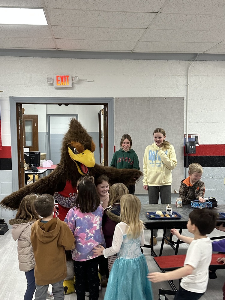 Freddy spreading love