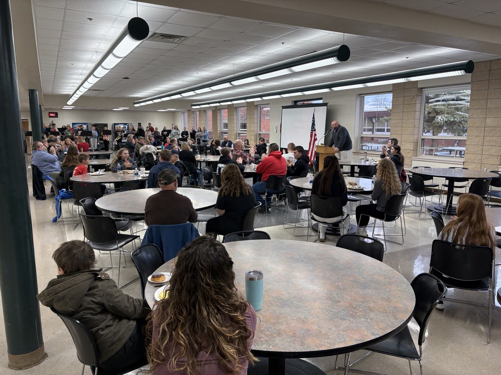Mr. Heinz addressing the veterans.