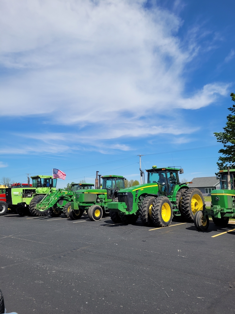 tractor sky