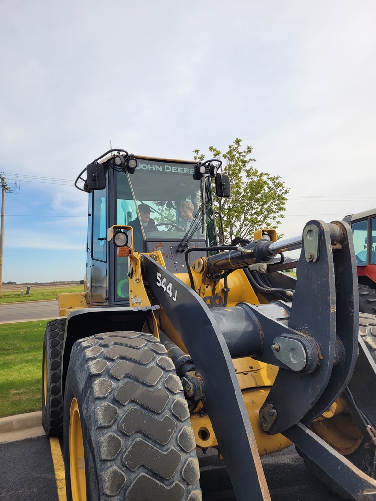 tractor boys