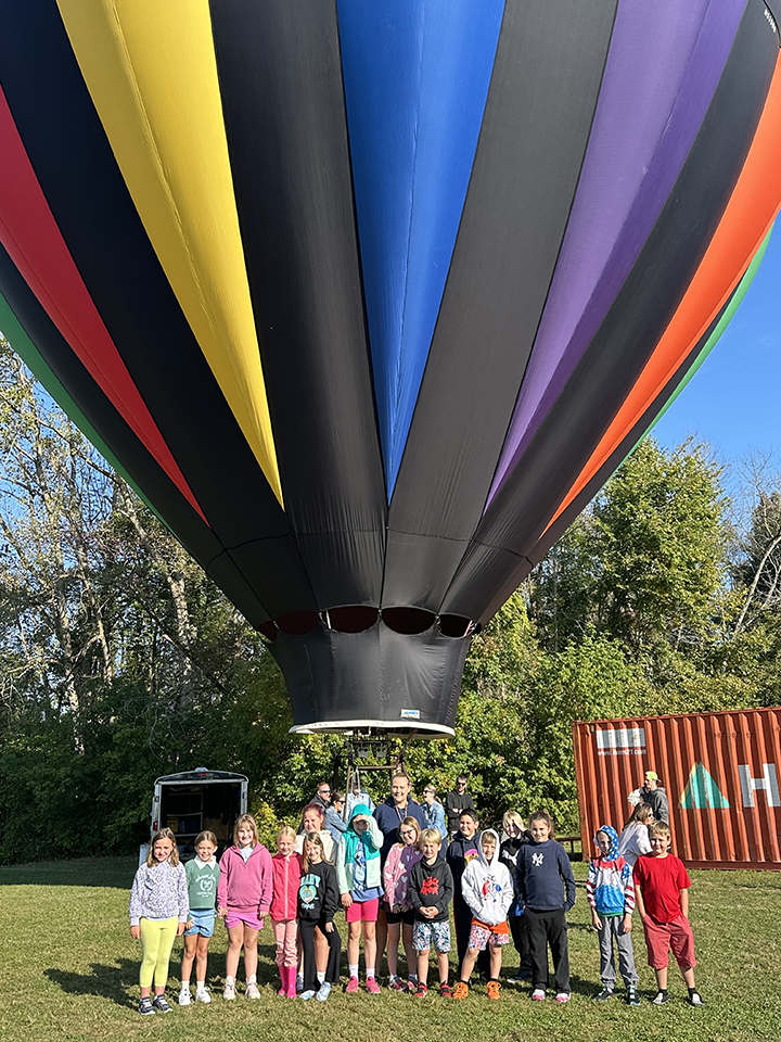 hot air balloon