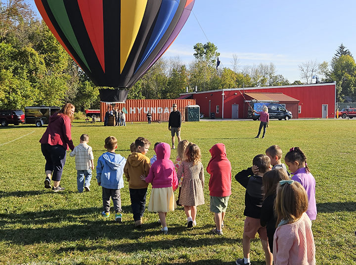 hot air balloon