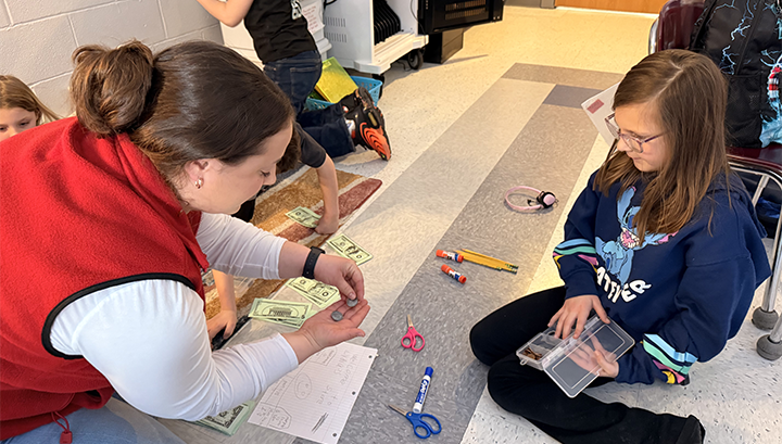 second grade money lessons