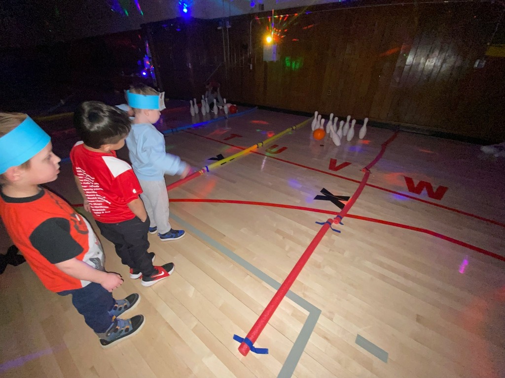 glow in the dark bowling