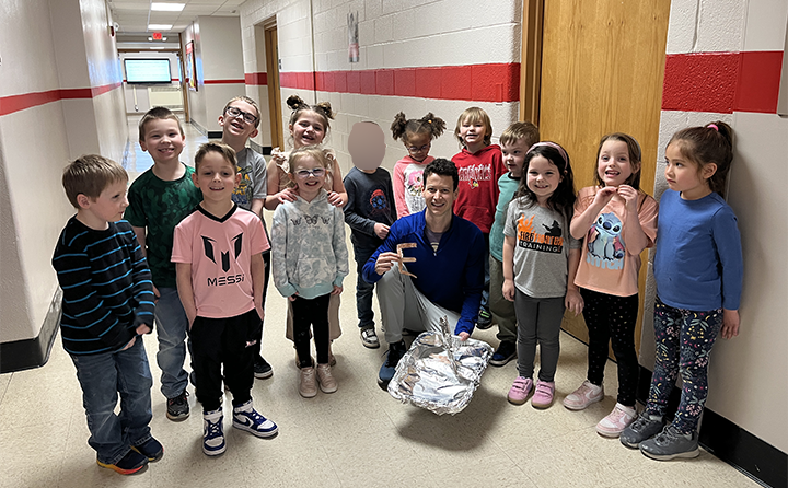 kindergarten "brown-E"