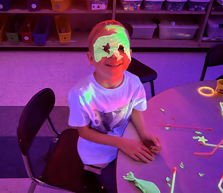 glow day