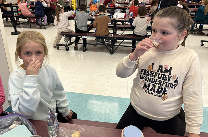 apple tasting