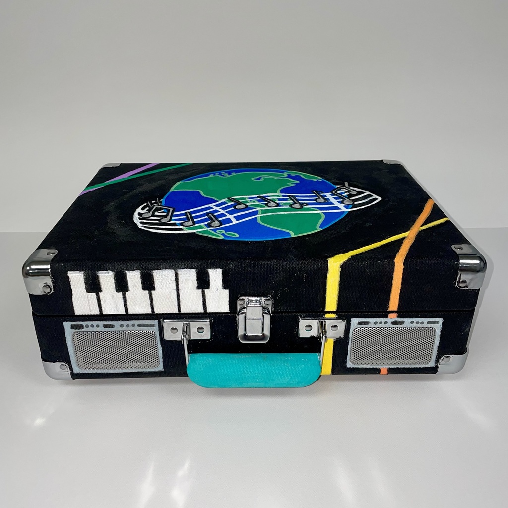 We need your help, Larned! Vote for our students’ Crosley Cruiser design at crosleyradio.com/cruiser-contest .  Scroll to Region 2 and look for Larned High School to cast your vote. You can vote once a day through November 7, and every like or share on this post adds bonus points!  #larnedpride #CrosleyCustomCruiserContest