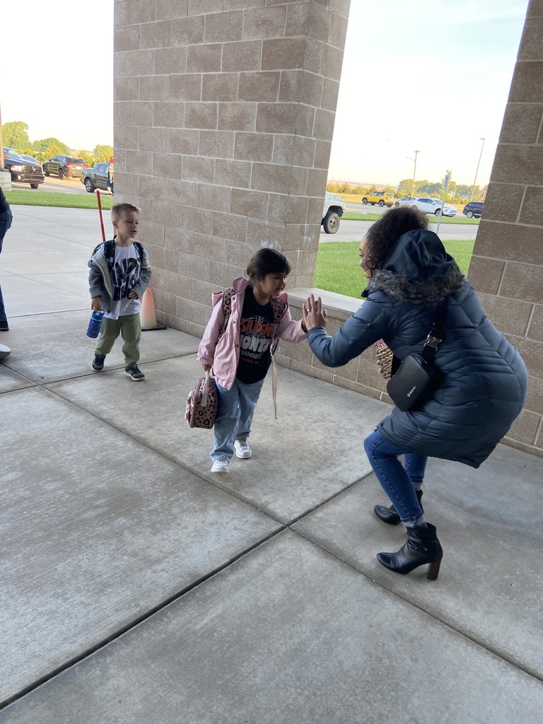 Hi5 Friday