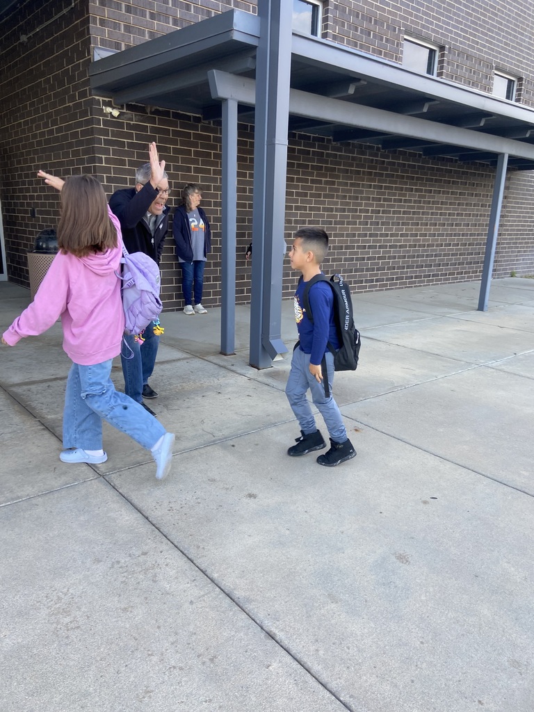Hi5 Friday