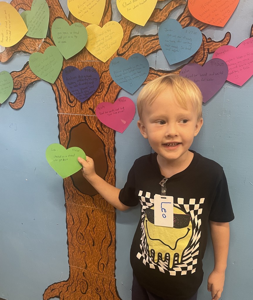 9/25/2025 Leo received the Kindness Heart Award