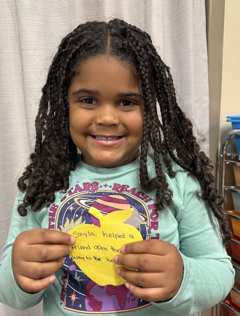 10/23/2025 Skyla received the Kindness Heart Award