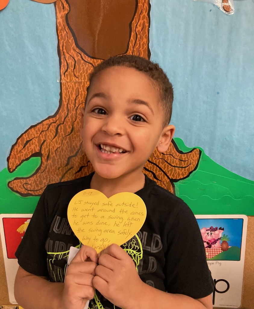 11/17/2025 Lanall received the Kindness Heart Award